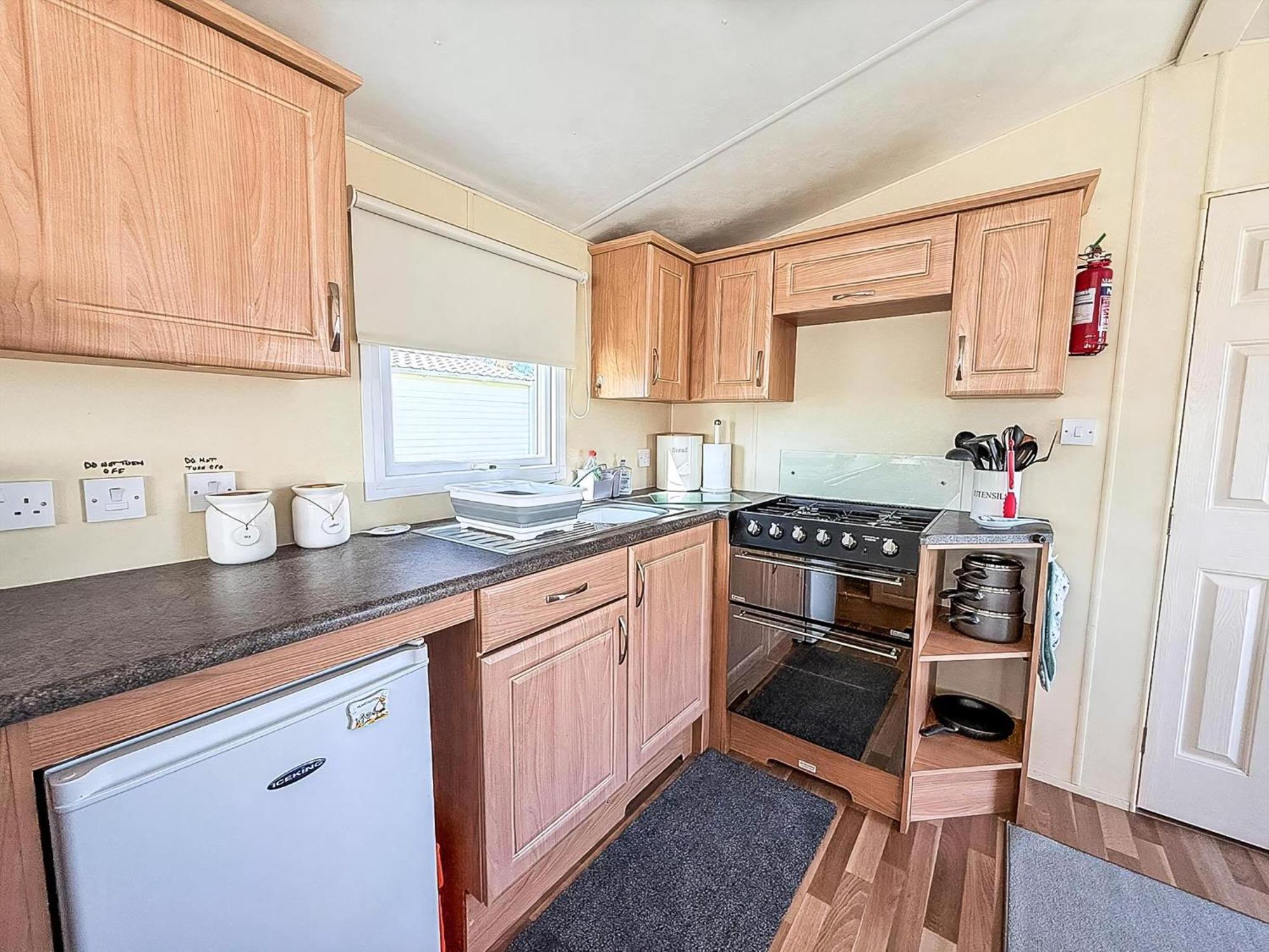 Caravan With Decking At Manor Park In Hunstanton, Sleeps 6 Ref 23045B المظهر الخارجي الصورة